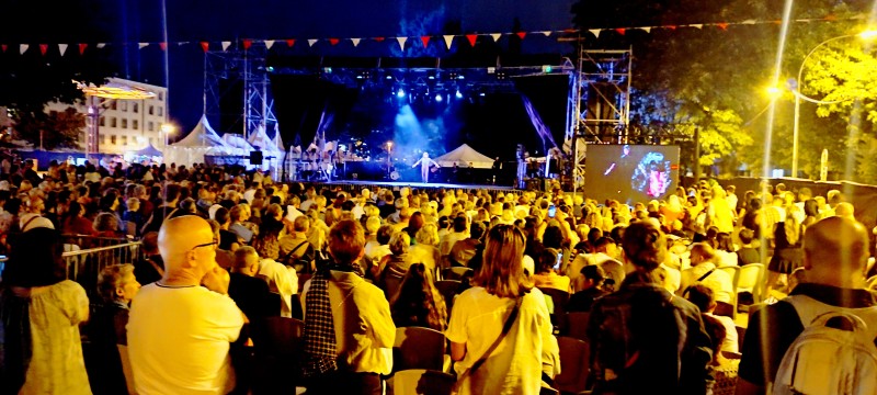 Dony & Co au Festival des Nuits Flamencas à Aubagne : Burgers Gourmands, Rapidité et Professionnalisme